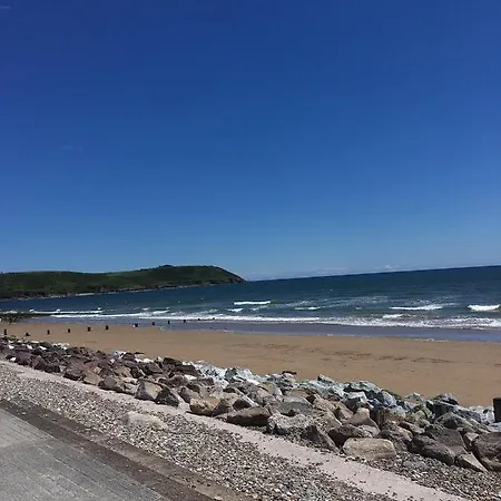 לינה וארוחת בוקר Ardsallagh