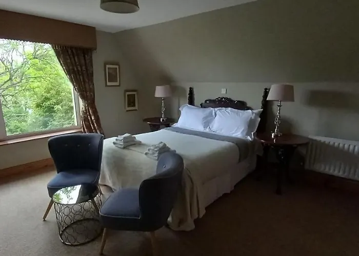 Ardsallagh Bed & Breakfast 4*